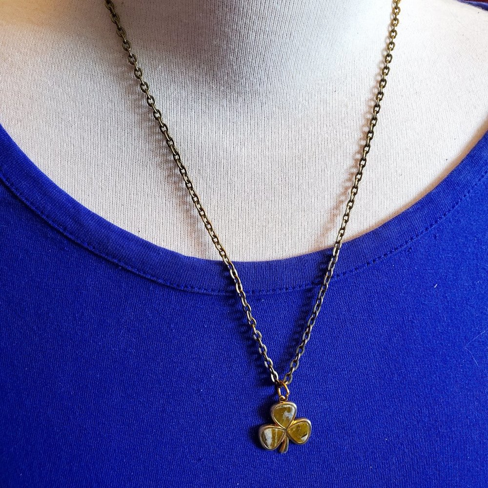 18" Bronze Green Clover Leaf Pendant Necklace NWT